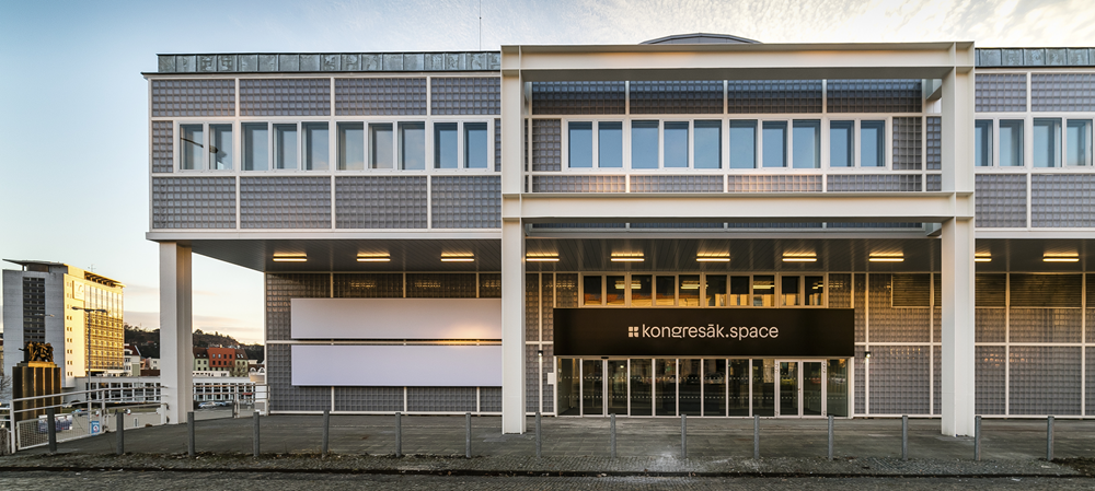 REKONSTRUKCE A PŘESTAVBA KC BRNO